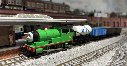 Gauge hornby thomas and - oo,