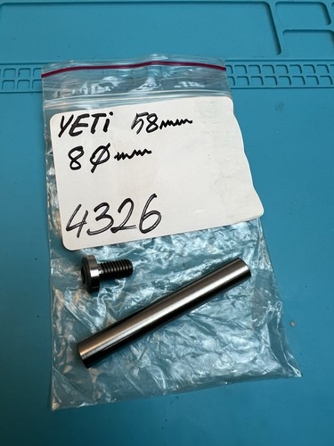 Yeti titanium rear - titanium, shock