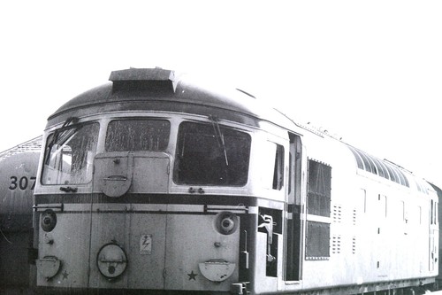 Class diesel locomotive - class, 33