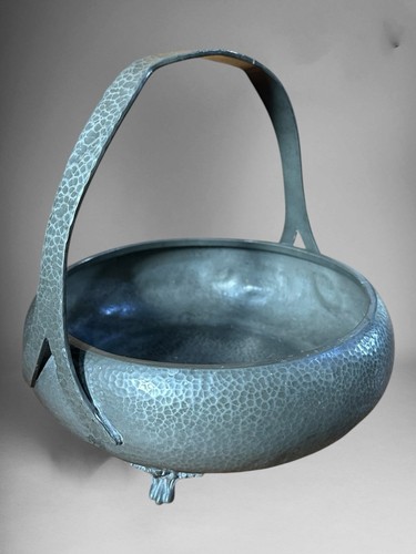 Arts and crafts pewter - arts,