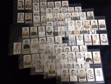 GALLAHER - FAMOUS FOOTBALLERS 1925 (GREEN BACK) NEAR SET x 93 - G/VG IN SLEEVES