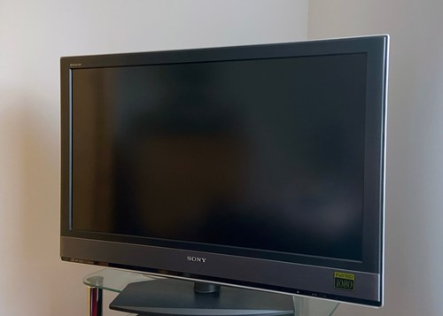 Sony bravia hd - 40”,