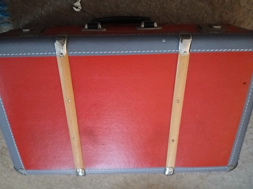 Vintage retro red hard - red, trunk