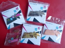 Souvenir GAMES MAKER PINS London 2012 Paralympics Olympic Games (C)