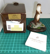 Country Artists Otter Model on