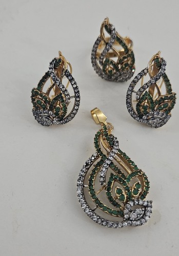 Emerald style jewellery set - emerald-style,
