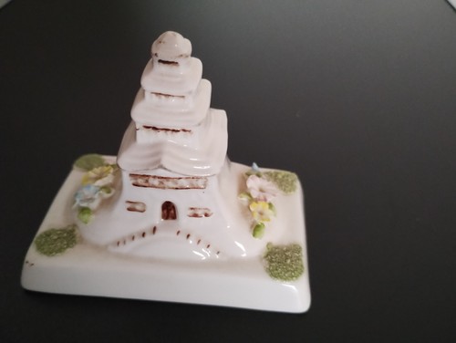 Coalport miniature bone china - coalport,