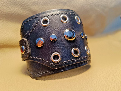 Handmade leather black - black, cuff