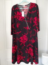 BNWT Nightingales Black and