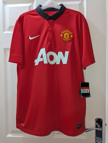 Bnwt manchester united home - united,