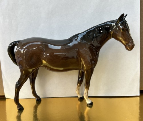 Beswick mare glossy - mare,