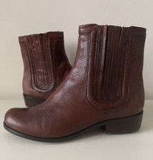 Clark’s Leather CHELSEA