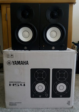 Yamaha HS4 Active Studio Monitors (Black)