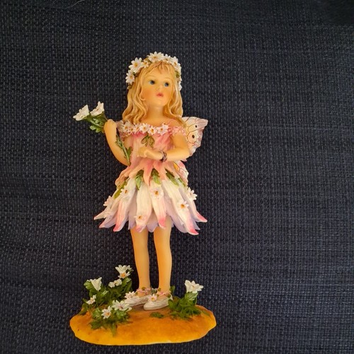 Daisy faerie christine - daisy, by
