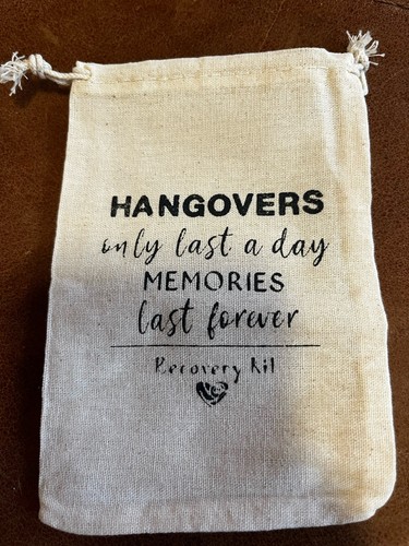 Hen party hangover - hen, pouches