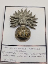 Cap Badge. Honourable
