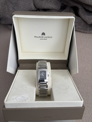 Maurice lacroix carree 32823 - lacroix,