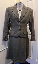 1940s Ladies Brown Tweed Suit. A Line Skirt And Jacket. Size 10/12