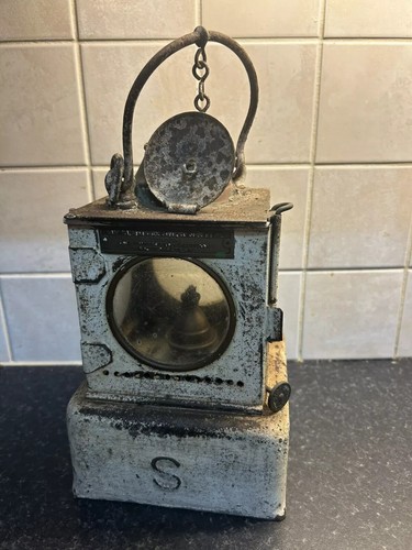 Antique railway lner oil lamp - antique,