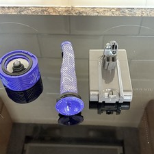 6000mAh V6 Battery Replacement for Dyson V6 DC62 DC58 DC59 with 2 Pre-filters