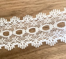 Knit in eyelet lace, Dovecraft