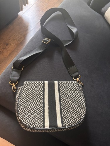 Primark crossbody bag - crossbody,