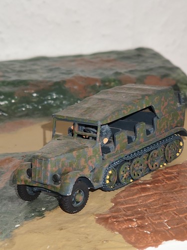 Wwii german sdkfz halftrack - german,