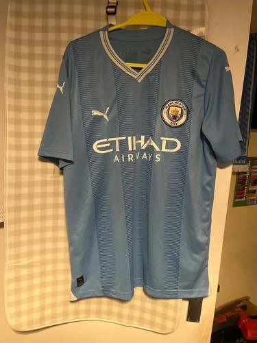 Manchester city team shirt - manchester,