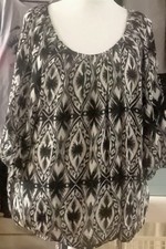 Anthology Gypsy Top Size 30