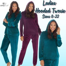 Ladies Hooded Pyjama Set Soft