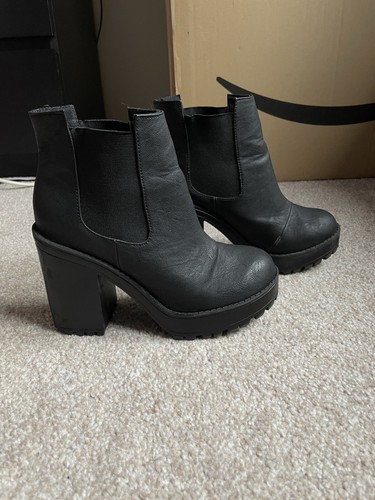 Uk4 black chunky heel - black,