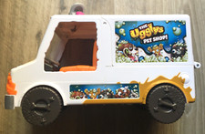 THE UGGLYS PET SHOP TOY MOBILE