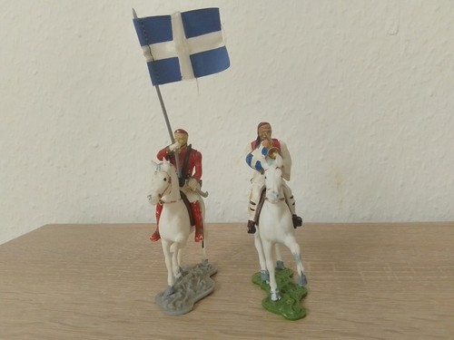 Aohna figurines euzones with - figurines,