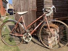 Falcon Sorrento Lightweight Men’s Road Racer Vintage Bicycle -Mauve.