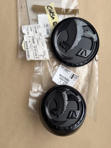 New gloss black carbon - gloss,