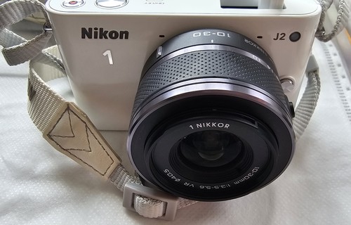 Nikon mirrorless digital - 1,