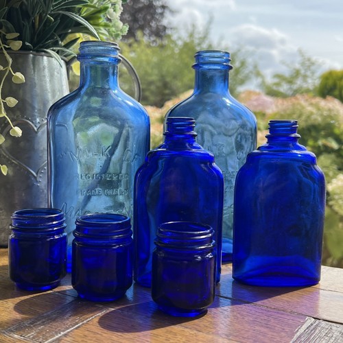 Cobalt blue vintage chemist - blue,