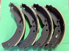 BEDFORD HA VAN 6/8cwt 1971-1983 FORD ANGLIA 123E CORTINA MK1 FRONT BRAKE SHOES