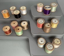 VARIOUS USED THREAD WOODEN