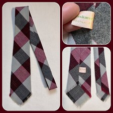 Vintage 1940s Plum Red Grey