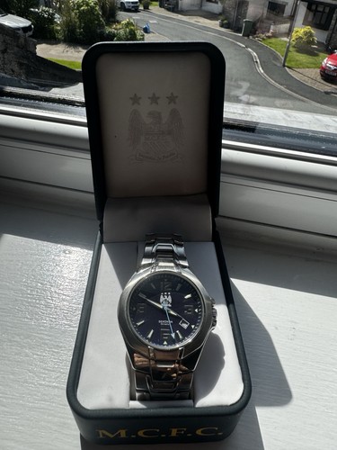 Sekonda manchester city - manchester,