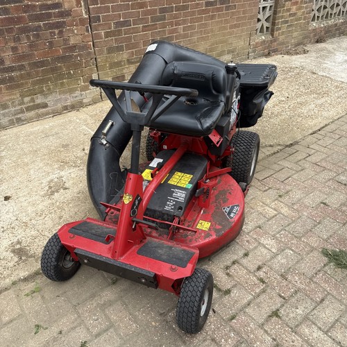 Snapper ride on mower - ,
