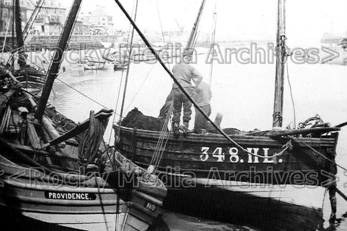 Eea fishing boat - eea-99,