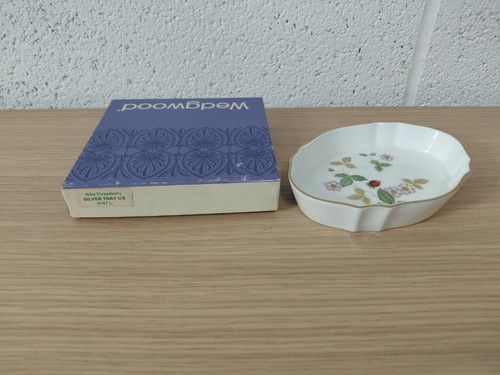 Wedgwood wild strawberry - wedgwood,