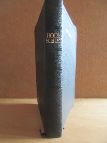 Holy bible king james version - holy,
