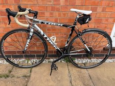 Trek 7.3 Alpha H2 Road Bike. Shimano 105 Brakes&Drivetrain,Bontrager Race Wheels