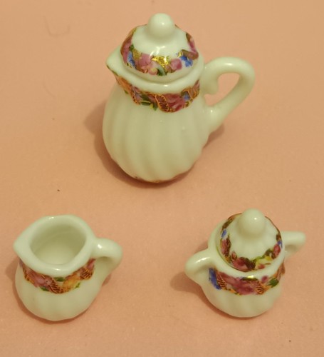 Dolls house miniature - house,