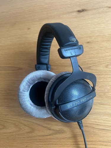 Beyerdynamic 770 pro - dt,