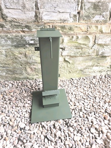 Heavy duty steel squirrel - duty,