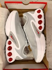 NIKE AIR MAX DN size 11